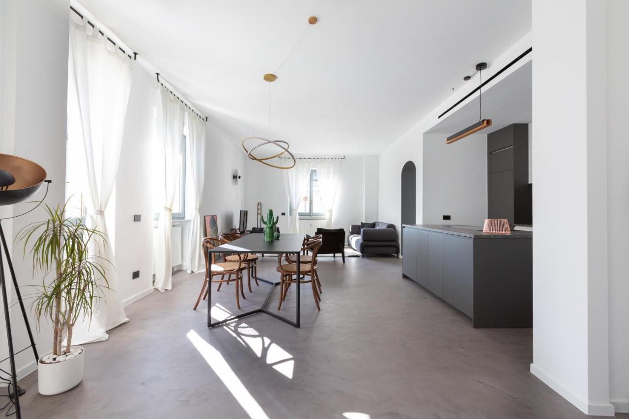 Appartamento Sant'Ambrogio Bright And Stylish Flat Milano Esterno foto