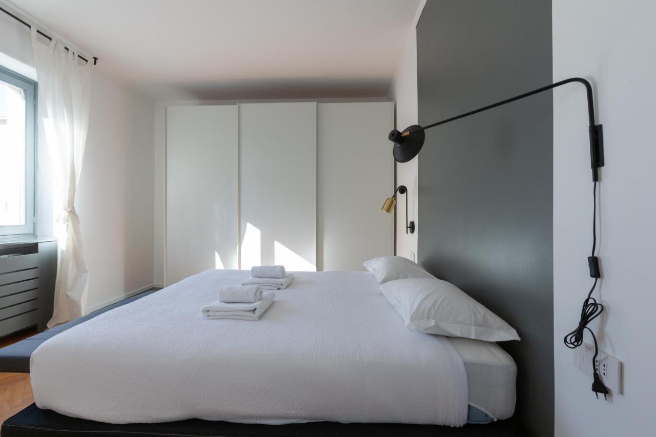 Appartamento Sant'Ambrogio Bright And Stylish Flat Milano Esterno foto