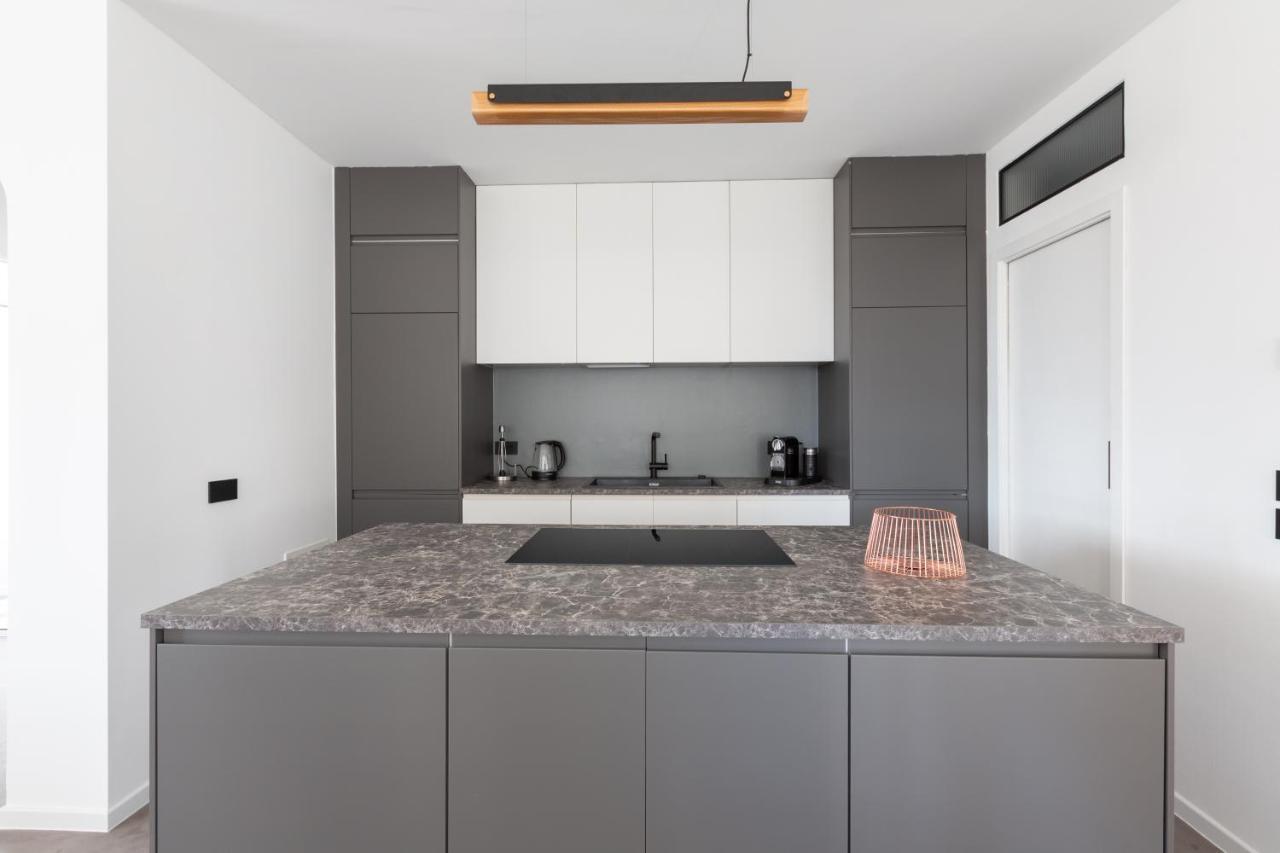 Appartamento Sant'Ambrogio Bright And Stylish Flat Milano Esterno foto